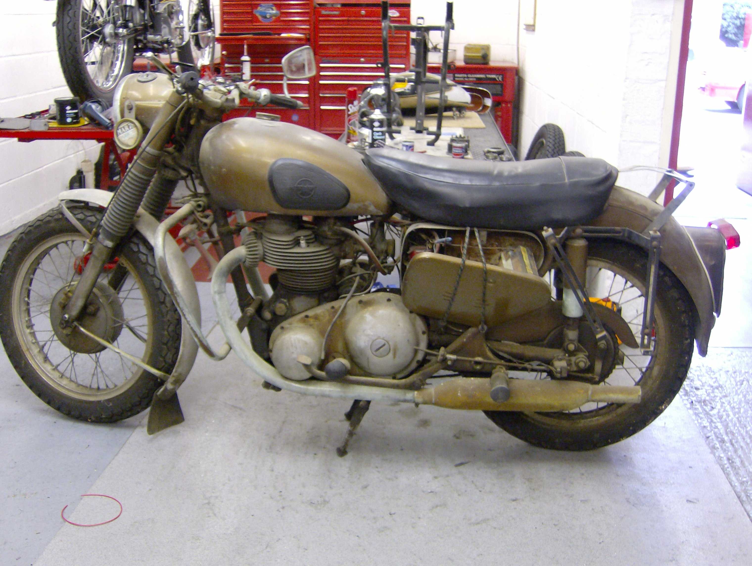 A new arrival, A G12 Matchless that has seen better days and will again soon. Last used in 1978